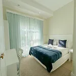 Amoris In Sea Point
